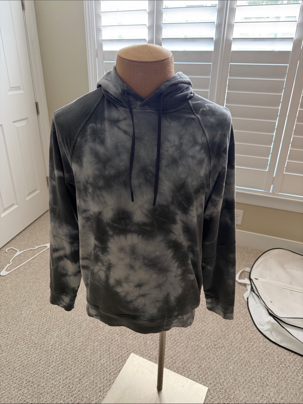 Lululemon hoodie, medium, tie dye grey pattern